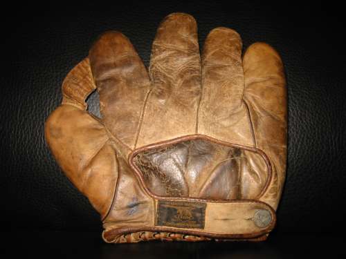 Babe Ruth D&M G41 Lefty Back
